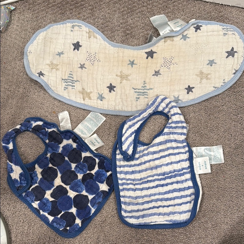 Blue and White Baby Bibs Set with Whale Shape and Soft Fabric